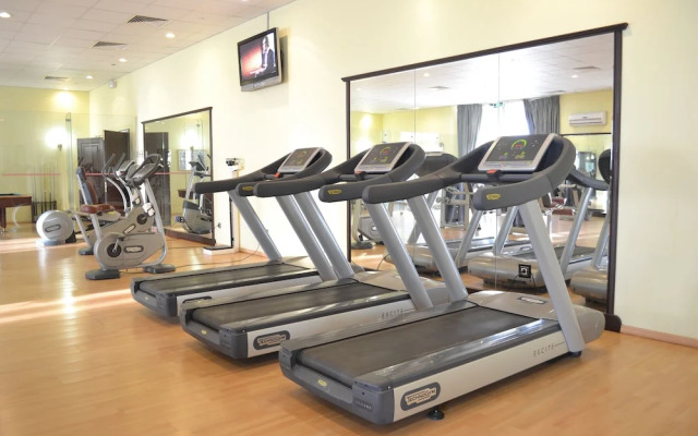 Hotel Holiday Inn Radhwa