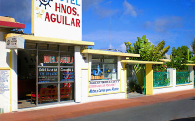 Hotel Hermanos Aguilar