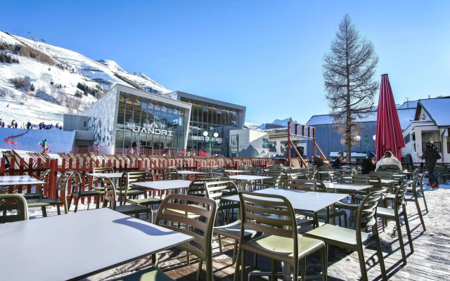 Belambra Clubs - Hotel L'Oree des Piste