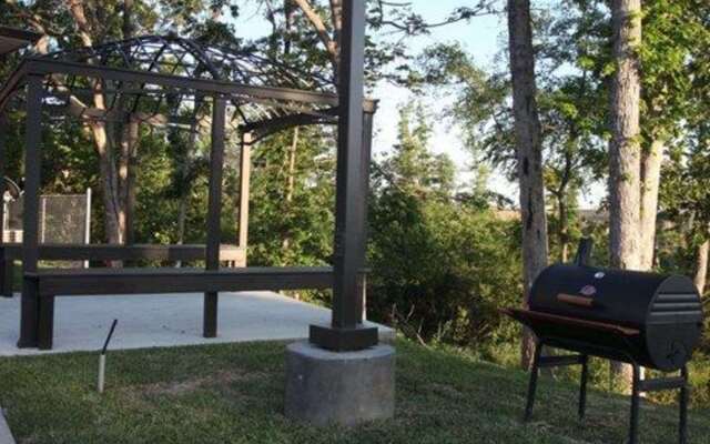 Sleep Inn & Suites Center