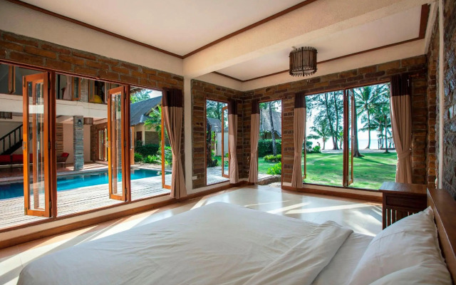 Peter Pan Resort