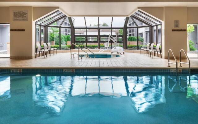 Courtyard Syracuse Carrier Circle