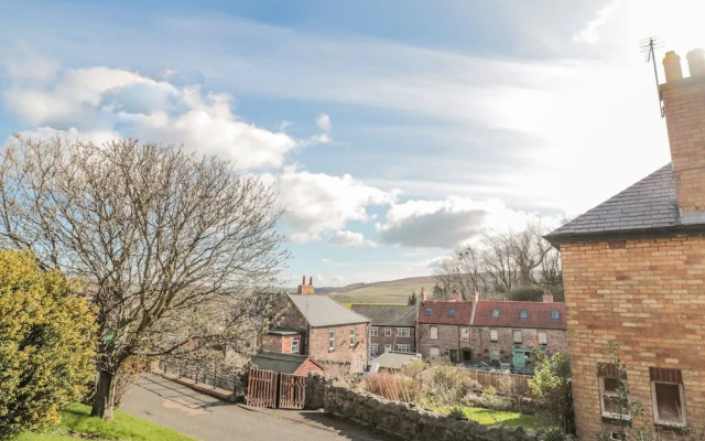 Woolley Lodge