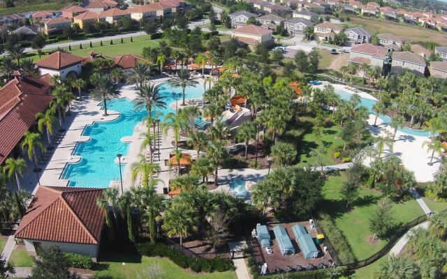 Stirling Vacation Home at Solterra