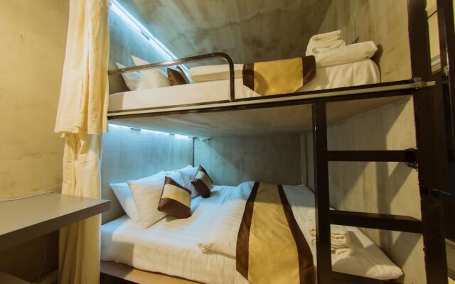 The Lodge Yangon Hostel
