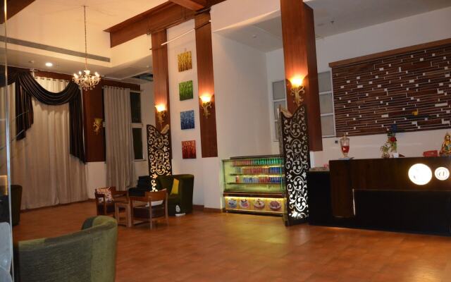 The Grand Neelam Hotel