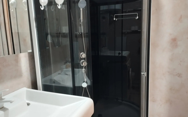 Apartments on Lenin 243