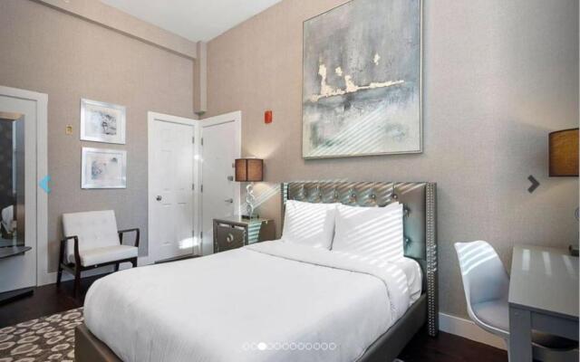 5-33 Modern Private Studio Awaits YOU!