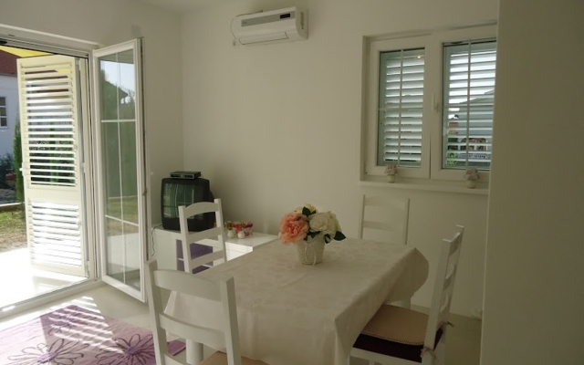 Apartment Mirjana - with parking : A1 Pakostane, Riviera Biograd
