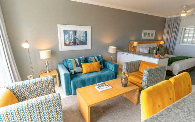 Peninsula All-Suite Hotel by Dream Resorts