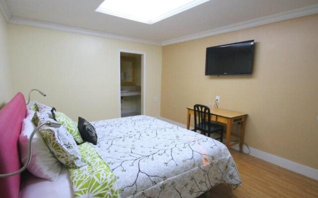 Sinbad Motel