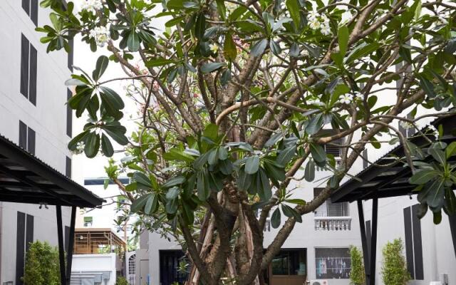Almas Hotel Bangkok