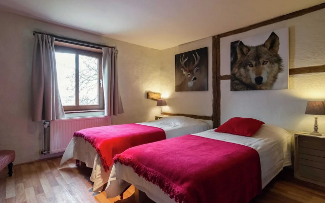 Pleasant Holiday Home With Garden in Ciney