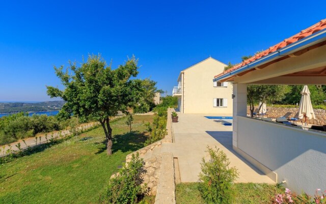 Hedera Estate, Villa Hedera VII