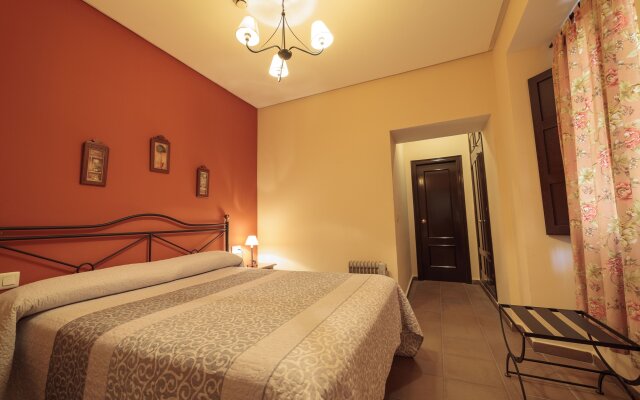 Casa Palacio de Los Leones