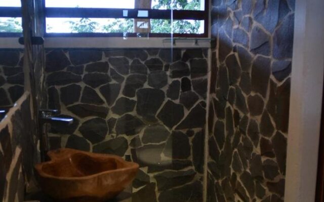 Hotel Peace & Lodge