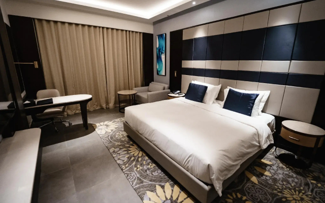 Ramee Dream Hotel Downtown