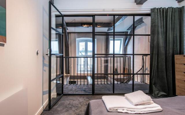 The Churchill Penthouse by Daniel&Jacob’s