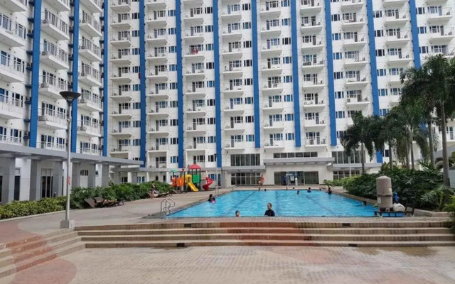 SM Light Residence - 1BR Condo with Balcony FF