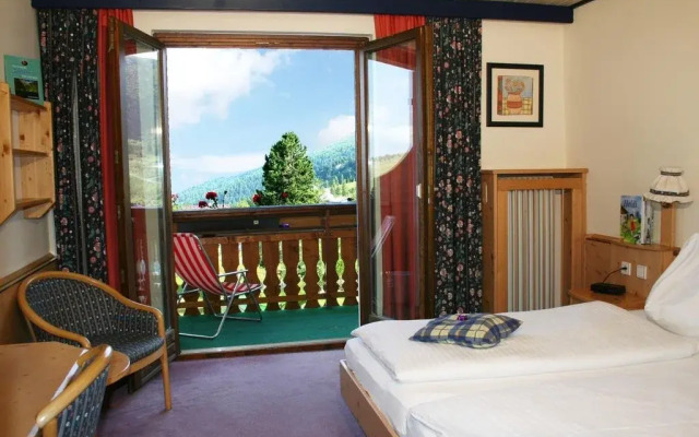 Heidi-Hotel Falkertsee