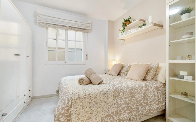 Apartamento con patio a 1 minuto de la playa