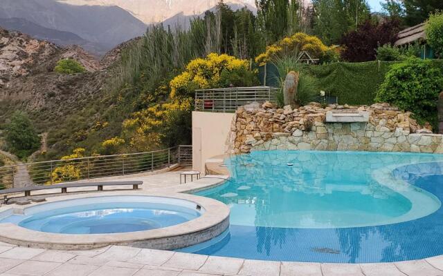 El Carmelo Mountain Lodge