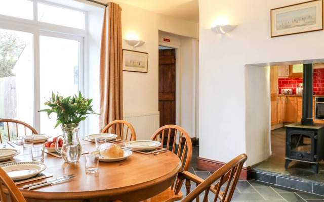 Littleham Court Cottage