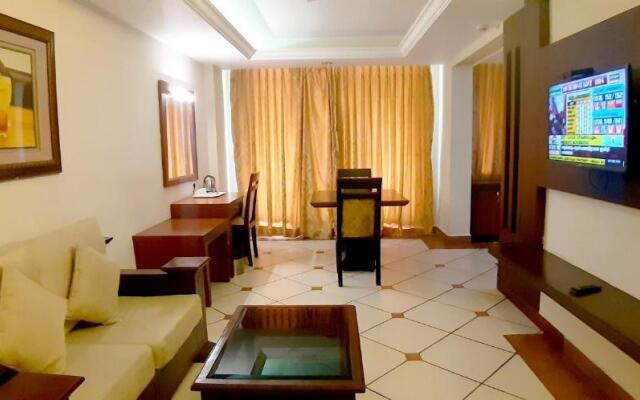 Emarald Hotel