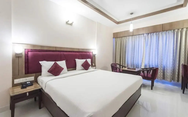 Chandra Royal Inn
