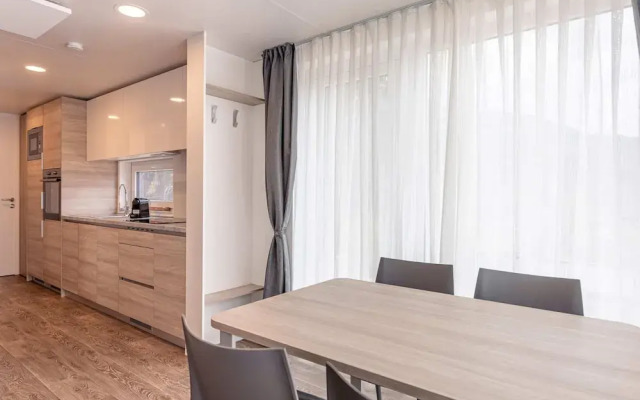 Chalet With Dishwasher, in the Area