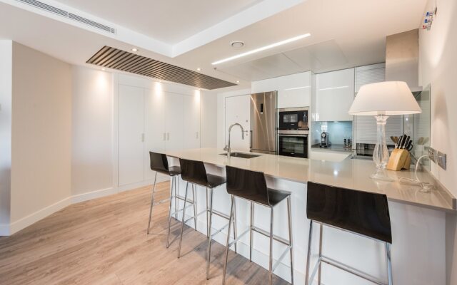 Torre de Madrid Plaza - MADFlats Collection