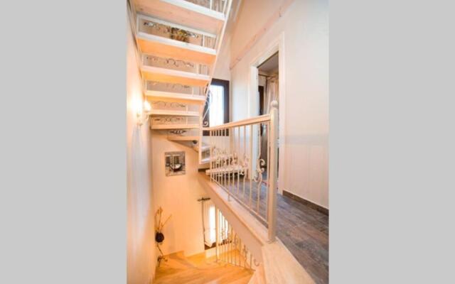 Nikis Seaside House