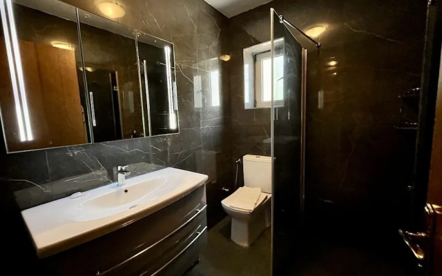 Farrys Boutique Hotel & Beach Club