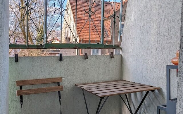 Apartment With Balcony by Renters