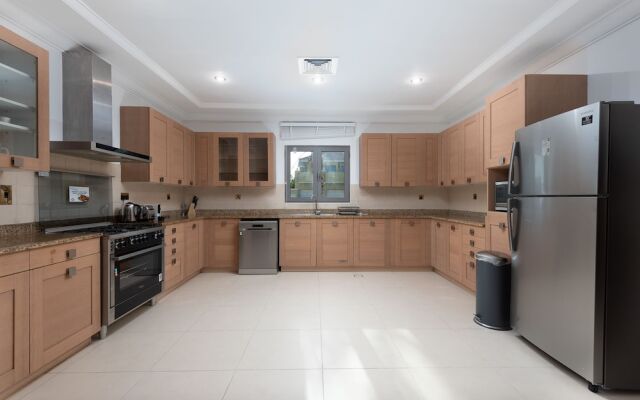 Maison Privee - Frond Villa E