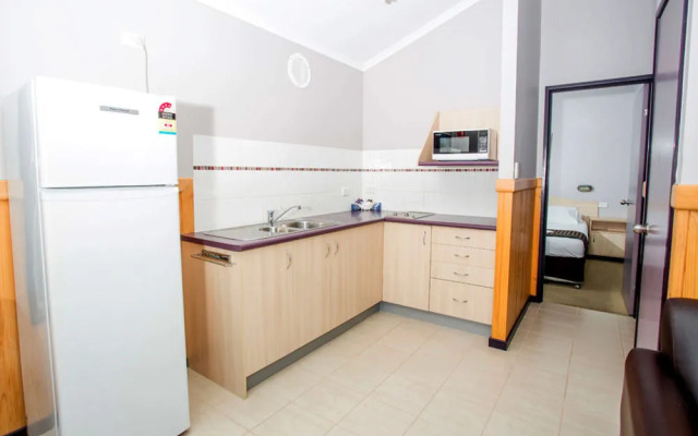 Reflections Massy Greene - Holiday Park