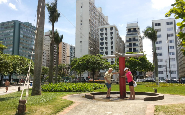 Santos - Apartamento Frente Mar C/ Ar Condicionado/ Garagem Privativa/Internet/TV a Cabo