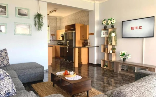 Sea view 2 bedroom home