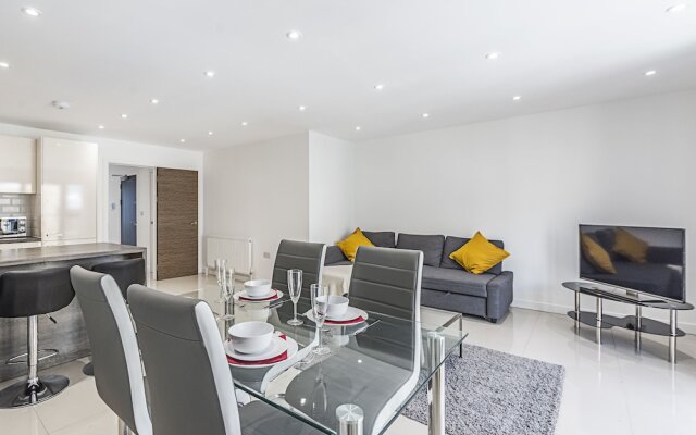Canary Wharf Stylish Apartment