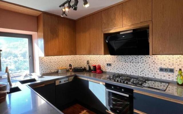 Casa AYAZ - Unique Design Villa in Vineyards and Olive Groves