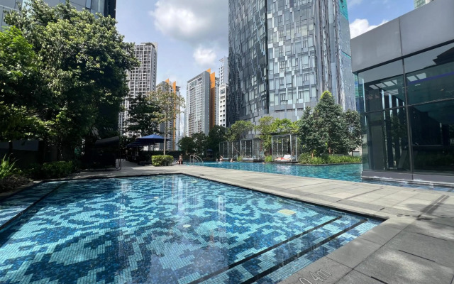 Super Star Suite 5min KLCC Netflix 1cp