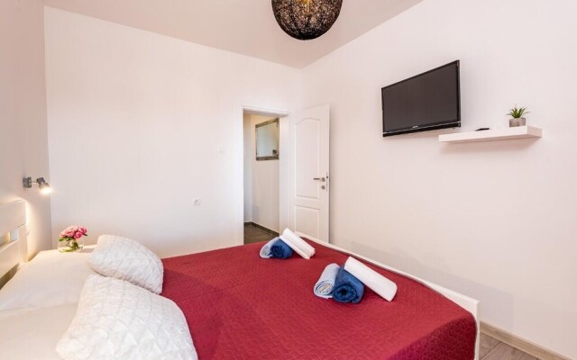 Orso - 200 m From sea - A5