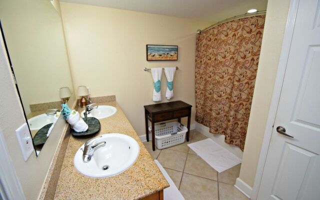 Sanibel 505 by RedAwning