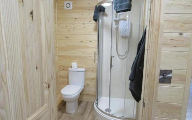 Riddings Wood lodges