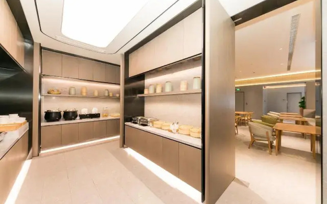Ji Hotel Shanghai Expo Yaohua Road