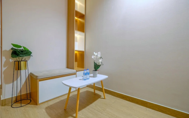 Best Deal And Tidy Studio At Evenciio Margonda Apartment