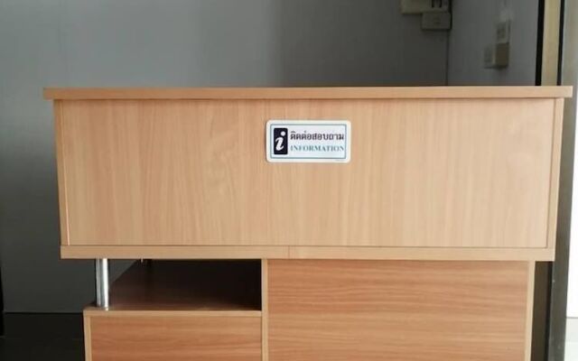 CHO Hostel and Sleep Box - Adults Only