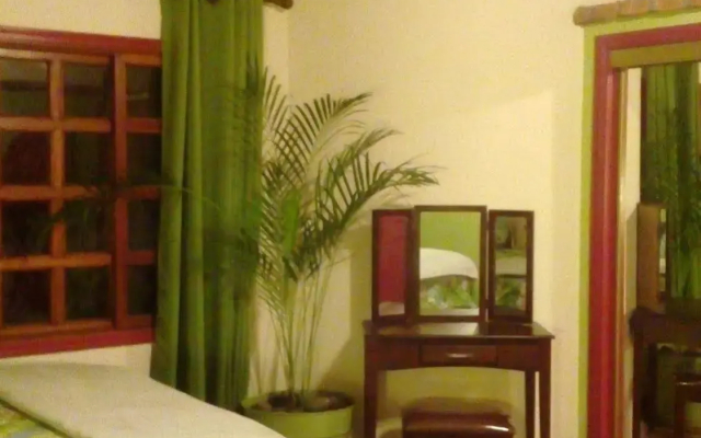 Hacienda Rancho Santini