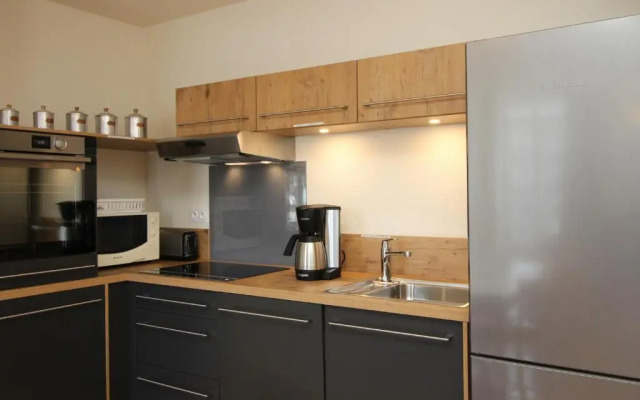 Appartement La Bourboule, 2 pièces, 5 personnes - FR-1-608-56