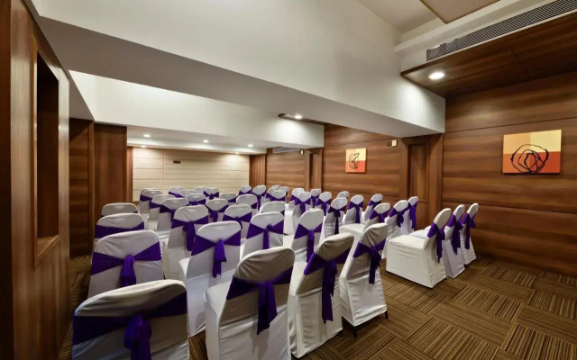 Hotel Leafio Marigold-Near Airport